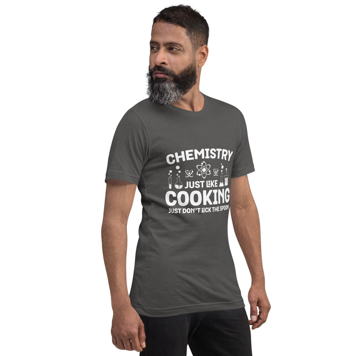 Chemistry Just Like Cooking Man T-Shirt - ArtyKoala