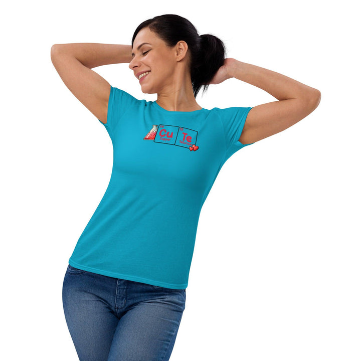 Cute Chemistry Woman T-shirt - ArtyKoala