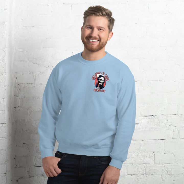 I Fear Nobody(II) Graphic Sweatshirt - Light Blue - S - ArtyKoala