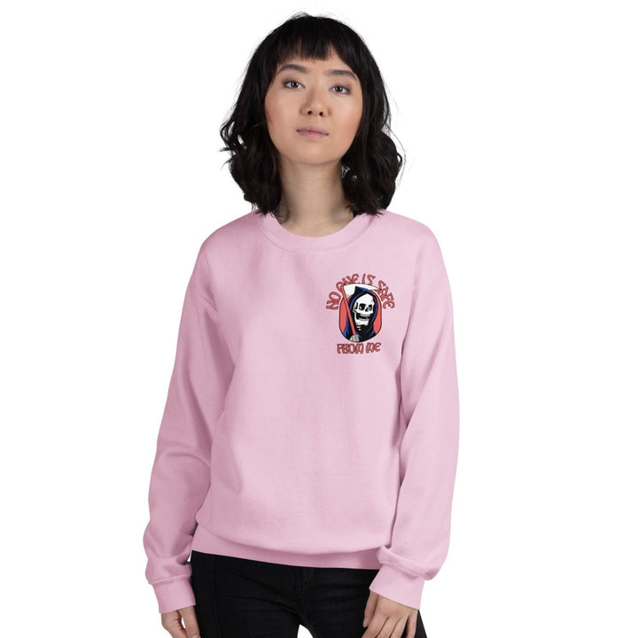 I Fear Nobody(II) Graphic Sweatshirt - Light Pink - S - ArtyKoala