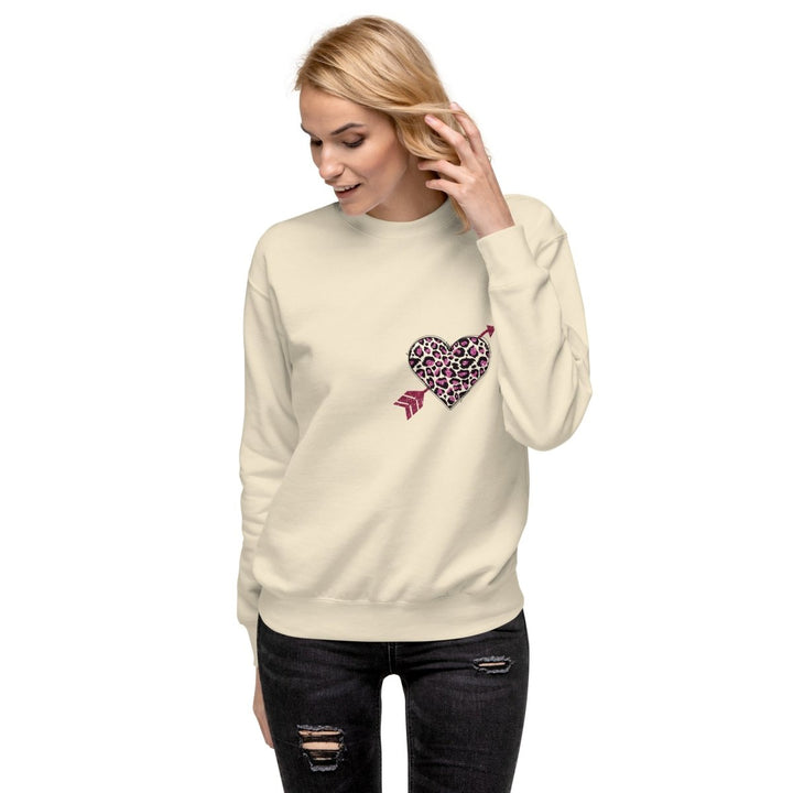 Love Arrow Graphic Sweatshirt - White - S - ArtyKoala