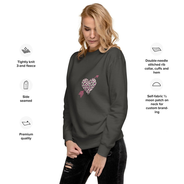 Love Arrow Graphic Sweatshirt - White - S - ArtyKoala